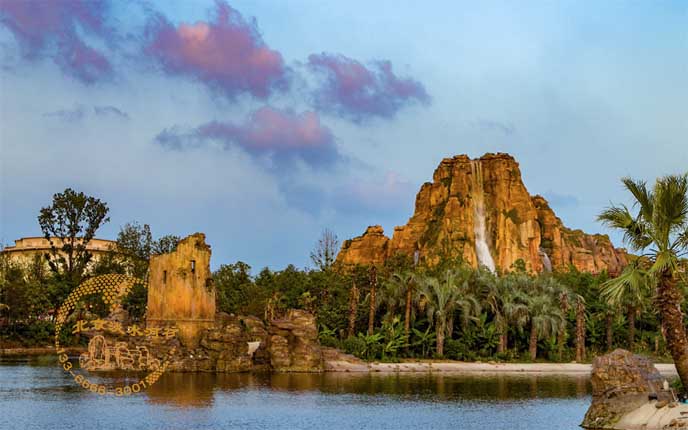 塑石假山制作.jpg 塑石假山制作