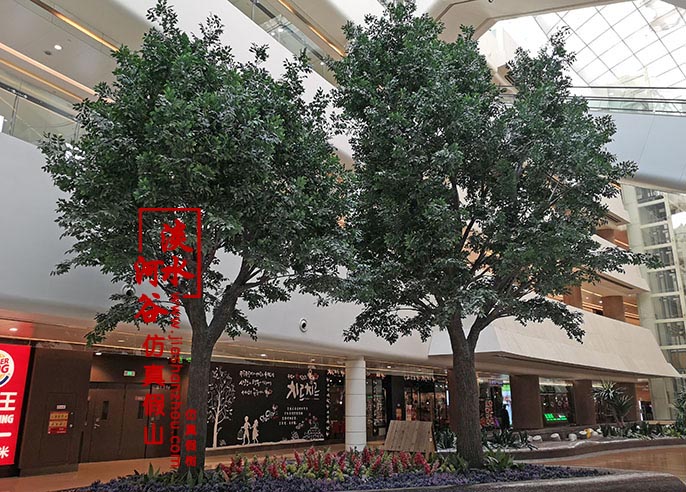 大堂仿真樹.jpg 大堂仿真樹