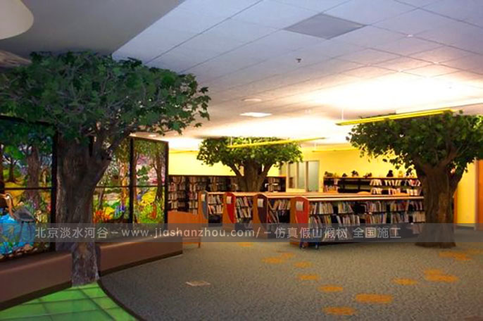 幼兒園假樹.jpg 幼兒園假樹