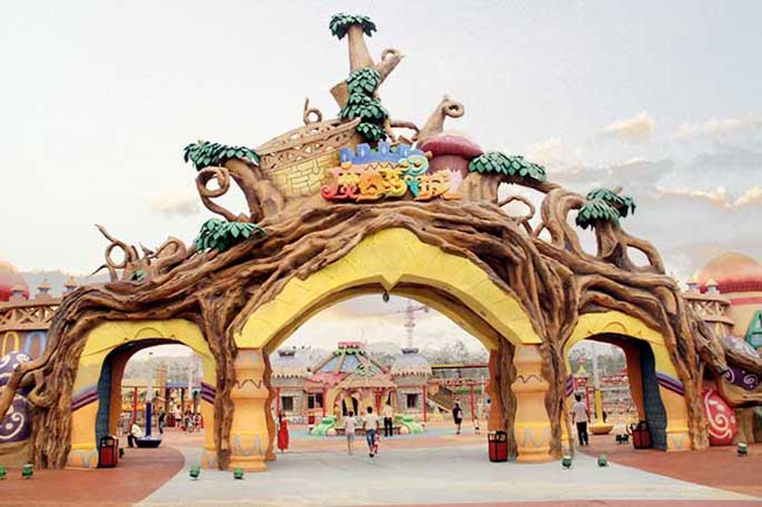 仿真樹(shù)大門(mén).jpg 仿真樹(shù)大門(mén)