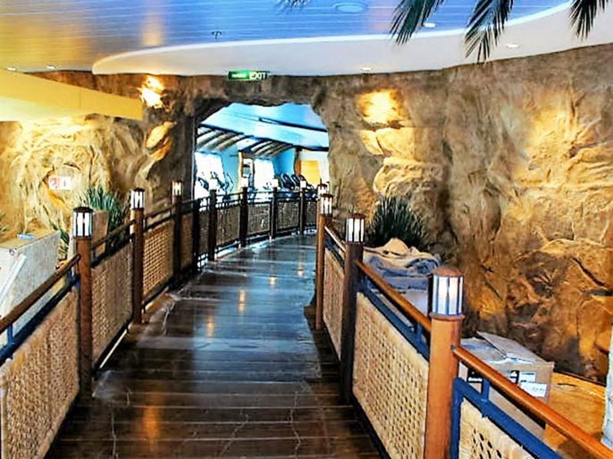 兒童樂園仿真山洞探險