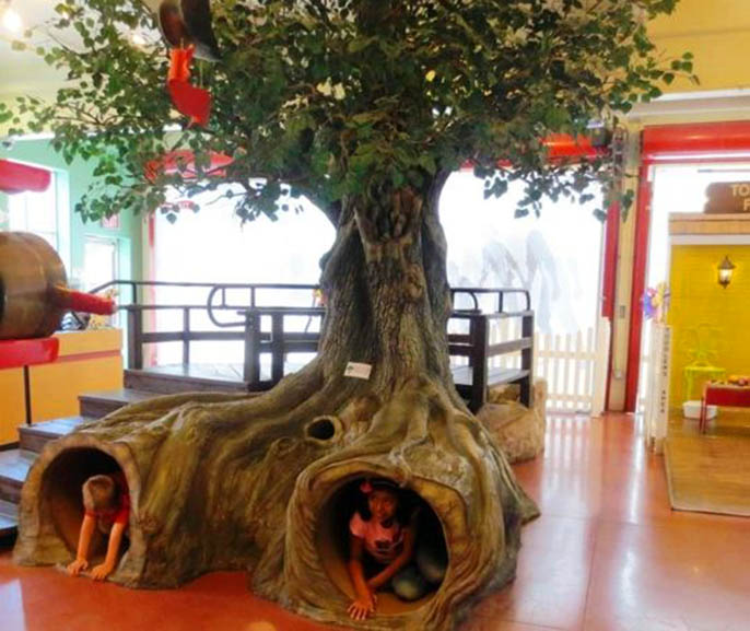 仿真榕樹.jpg 仿真榕樹