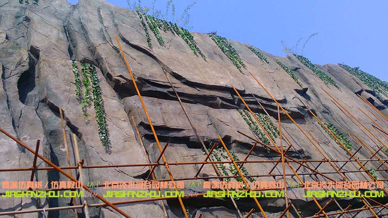 水泥假山護坡