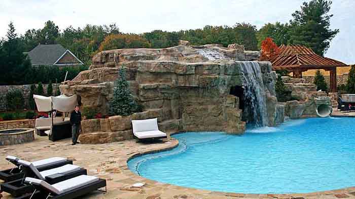 人造假山.jpg 人造假山