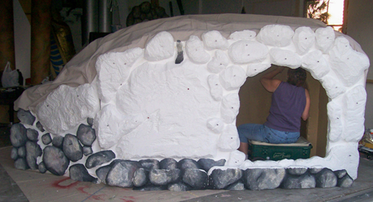 人造泡沫洞穴.jpg 人造泡沫洞穴