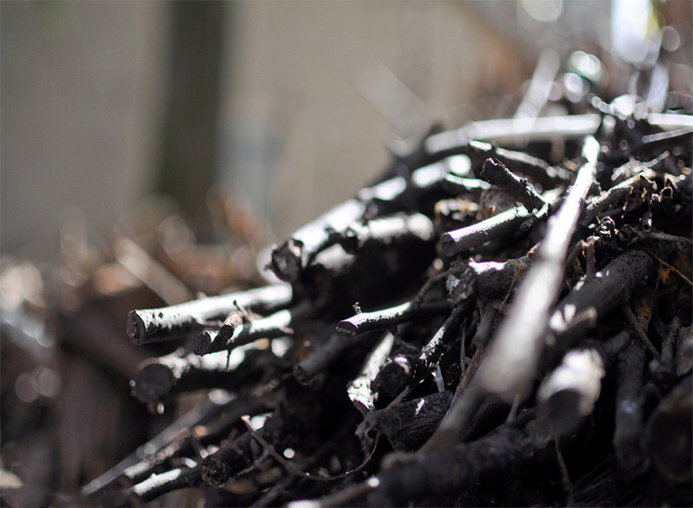 木材柴火.jpg 木材柴火