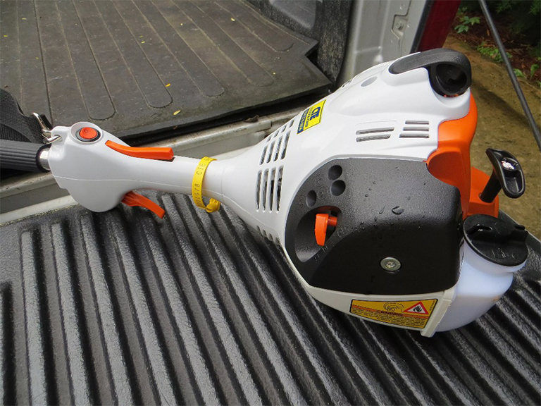 引擎零件.jpg 引擎零件