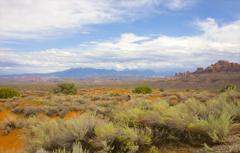 美國拱門NP破碎的拱形步道.jpg 美國拱門NP破碎的拱形步道