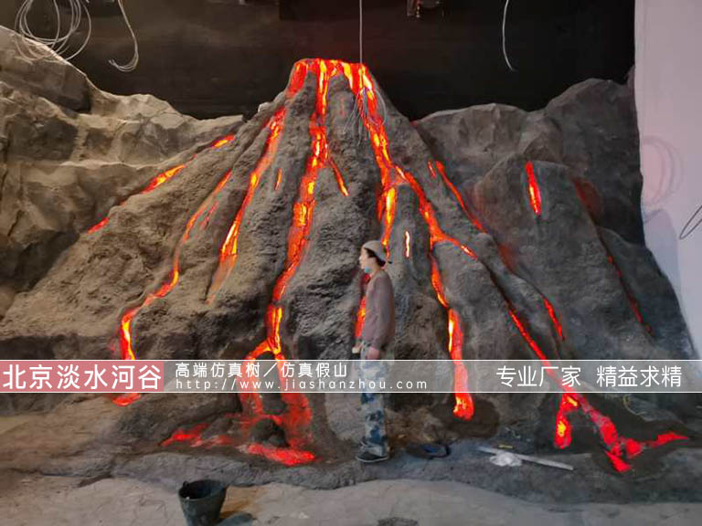 大型仿真火山.jpeg 大型仿真火山
