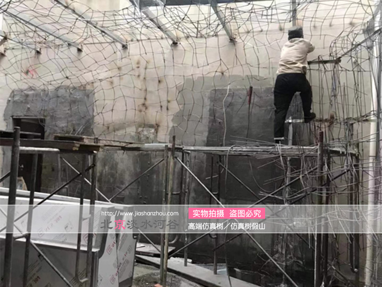 大型仿真火山.jpg 大型仿真火山