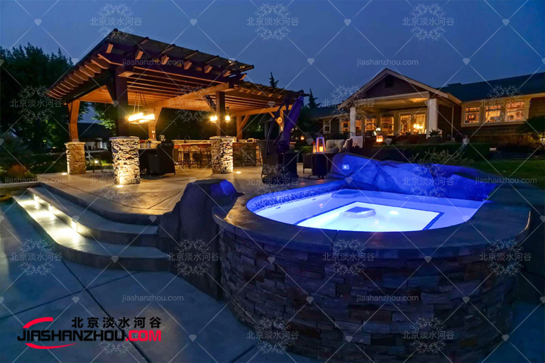 塑石假山.jpg 塑石假山