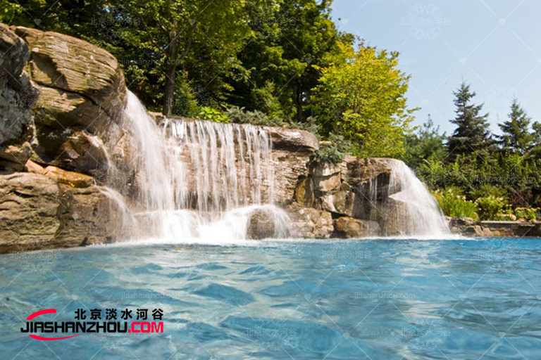 塑石假山.jpg 塑石假山