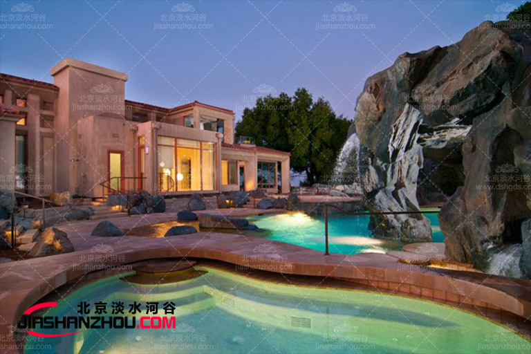 塑石假山.jpg 塑石假山