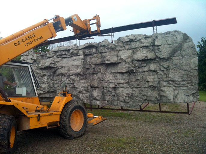 水泥假山.jpg 水泥假山