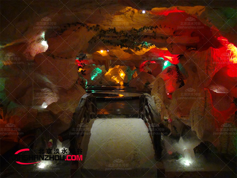 洞穴酒店.jpg 洞穴酒店