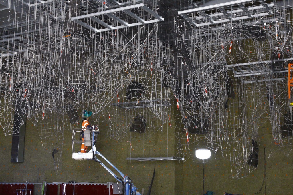 仿溶洞造型施工方法.jpg 仿溶洞造型施工方法