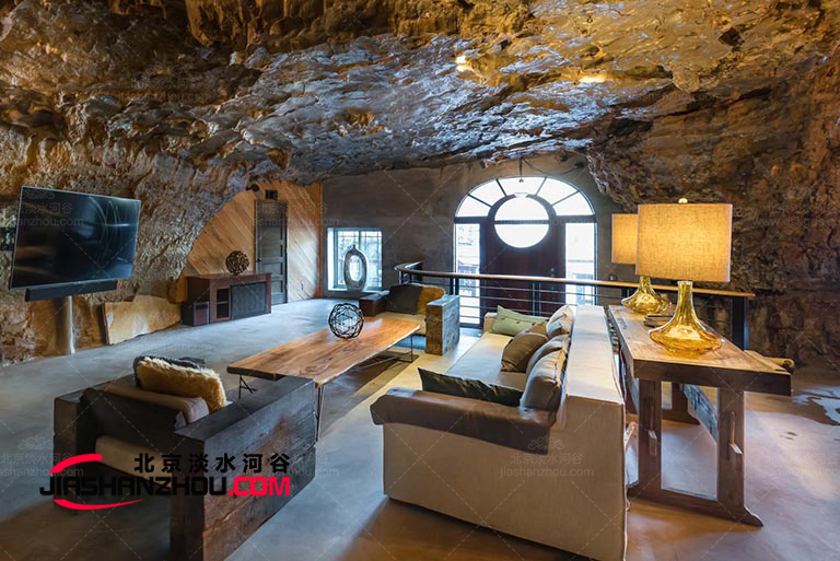 仿真洞穴酒店.jpg 仿真洞穴酒店