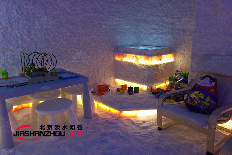 仿真山洞鹽療房.jpg 仿真山洞鹽療房