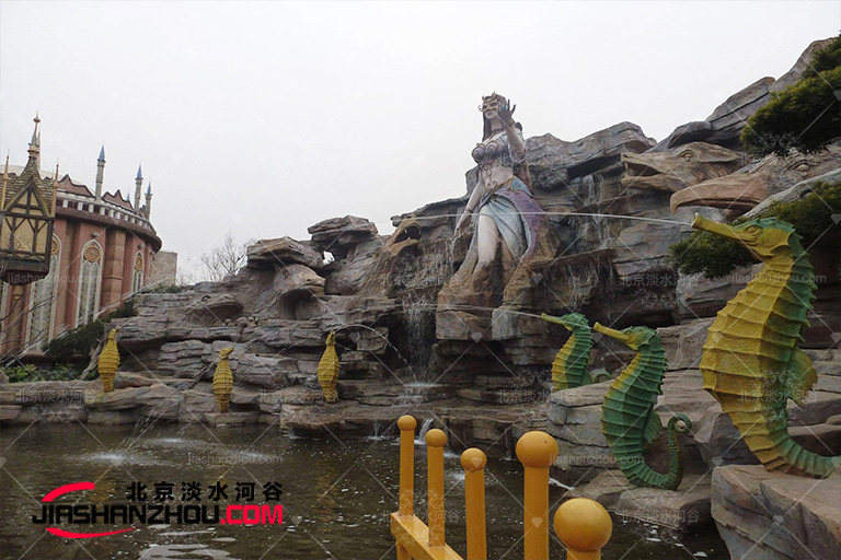 塑石假山.jpg 塑石假山