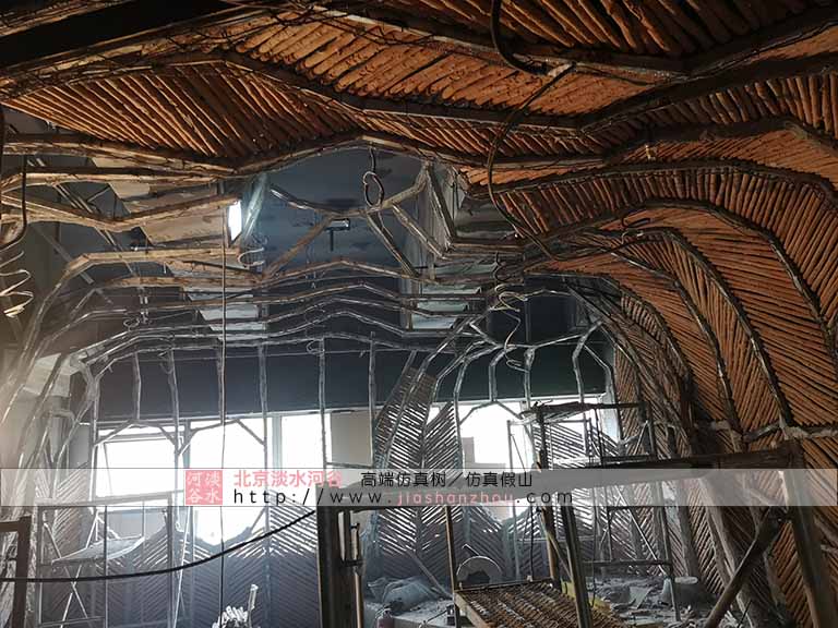 木質仿洞穴酒店.jpeg 木質仿洞穴酒店