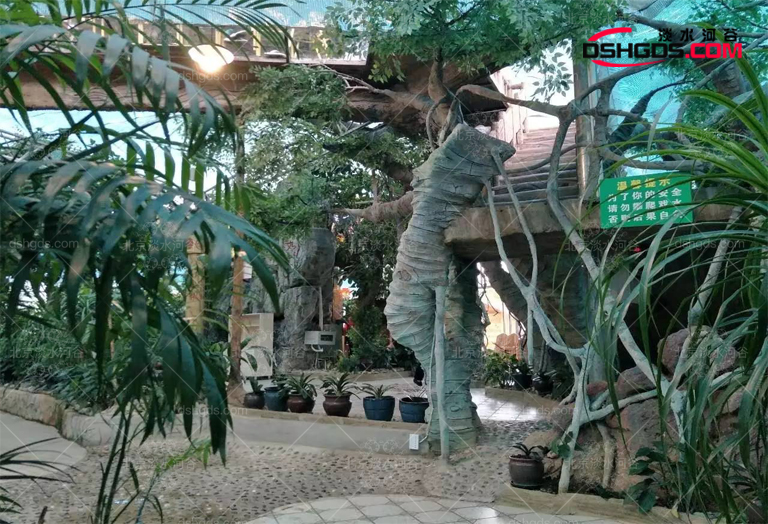 仿真榕樹.jpg 仿真榕樹