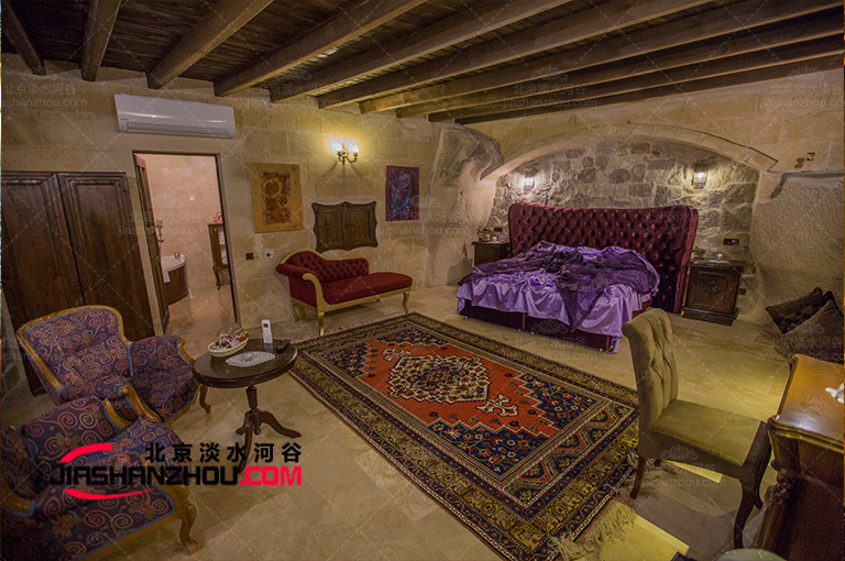 洞穴旅館.jpg 洞穴旅館