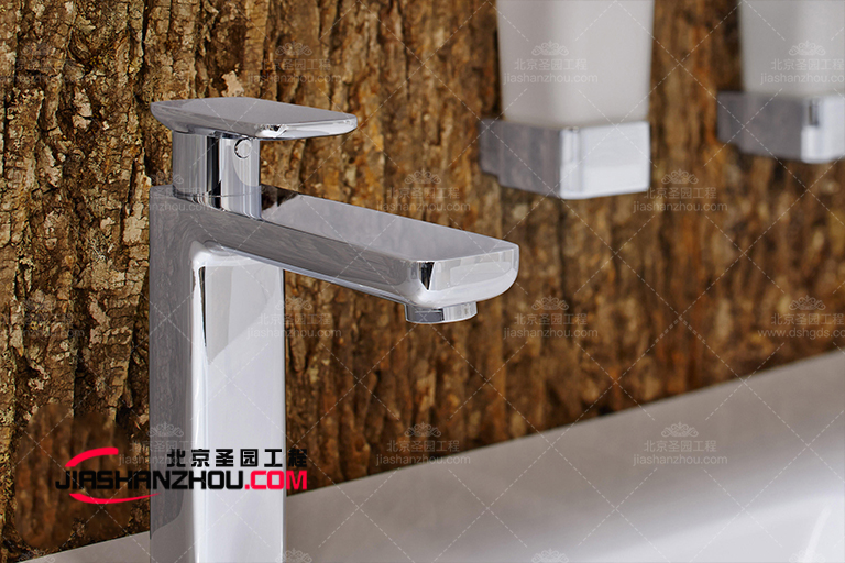 仿真洞穴木質(zhì)酒店.jpg 仿真洞穴木質(zhì)酒店