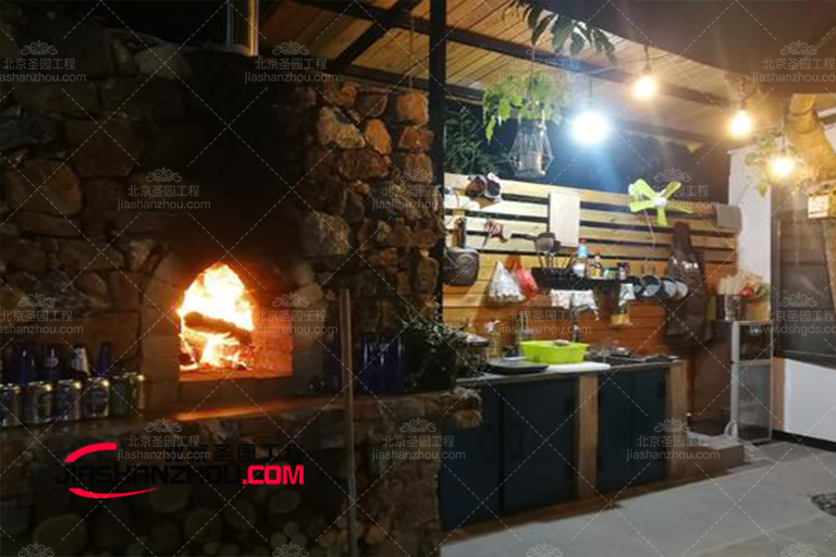 塑石假山.jpg 塑石假山