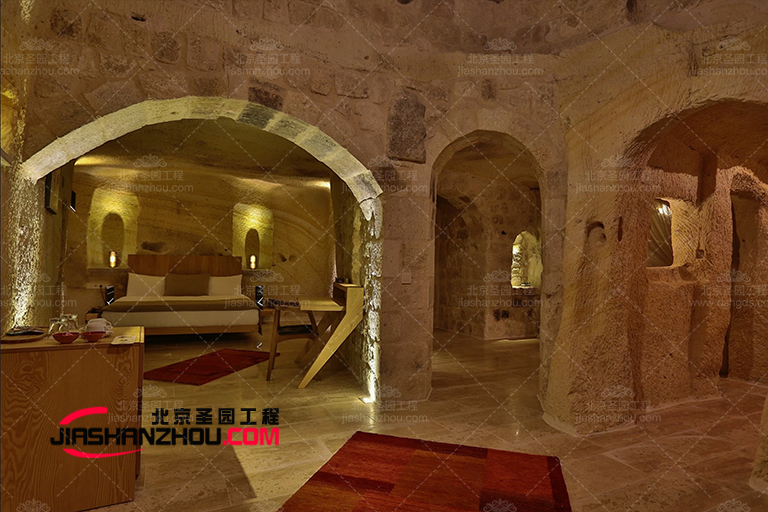 山洞別墅轟趴館.jpg 山洞別墅轟趴館