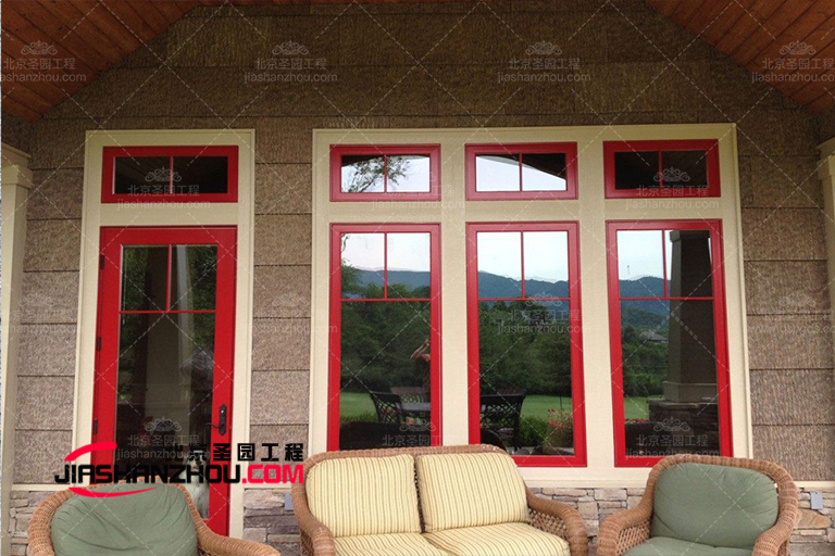 仿真樹皮酒店.jpg 仿真樹皮酒店