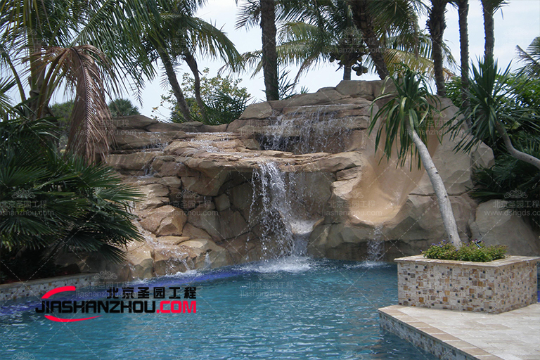 塑石假山.jpg 塑石假山