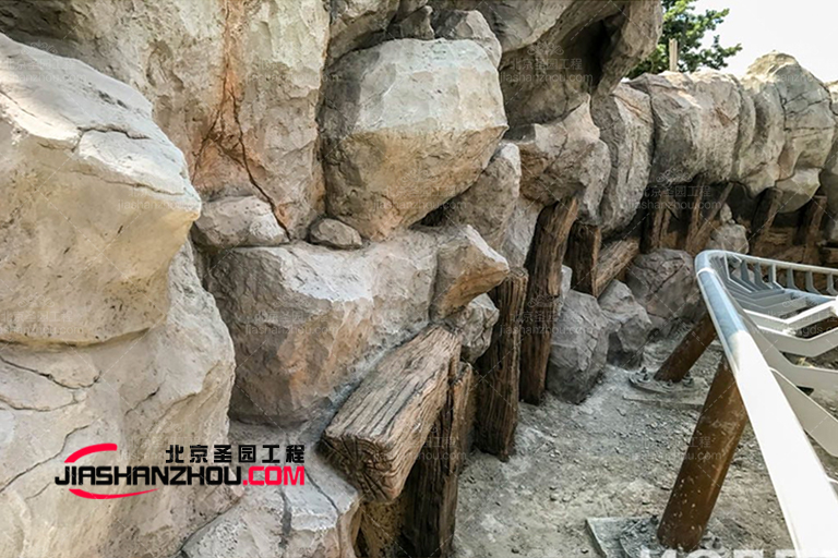 塑石假山.jpg 塑石假山