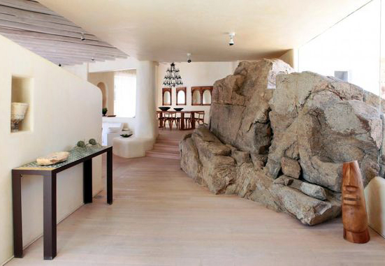 仿洞穴藝術民宿