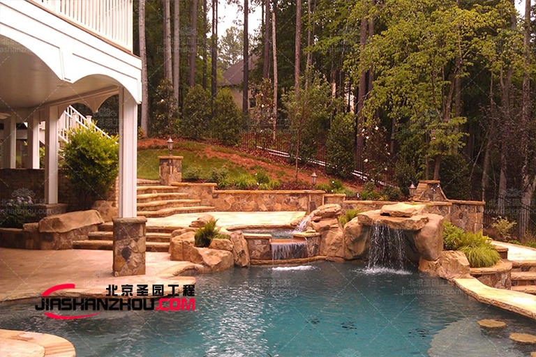 水泥假山.jpg 水泥假山.jpg