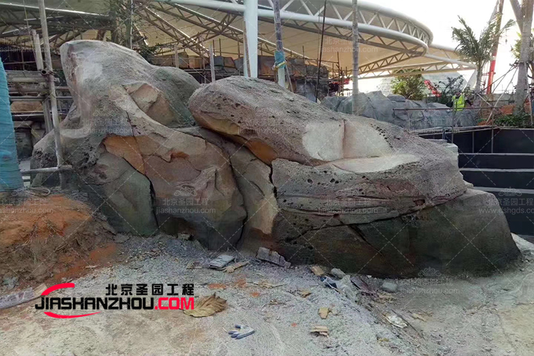 塑石假山.jpg 塑石假山.jpg