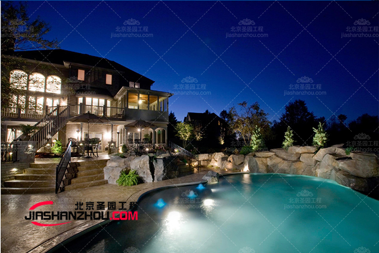 水泥假山.jpg 水泥假山.jpg