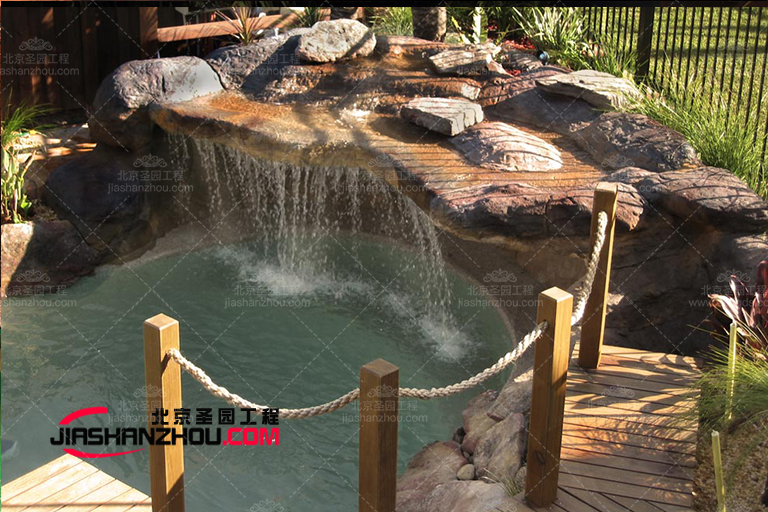 塑石假山.jpg 塑石假山